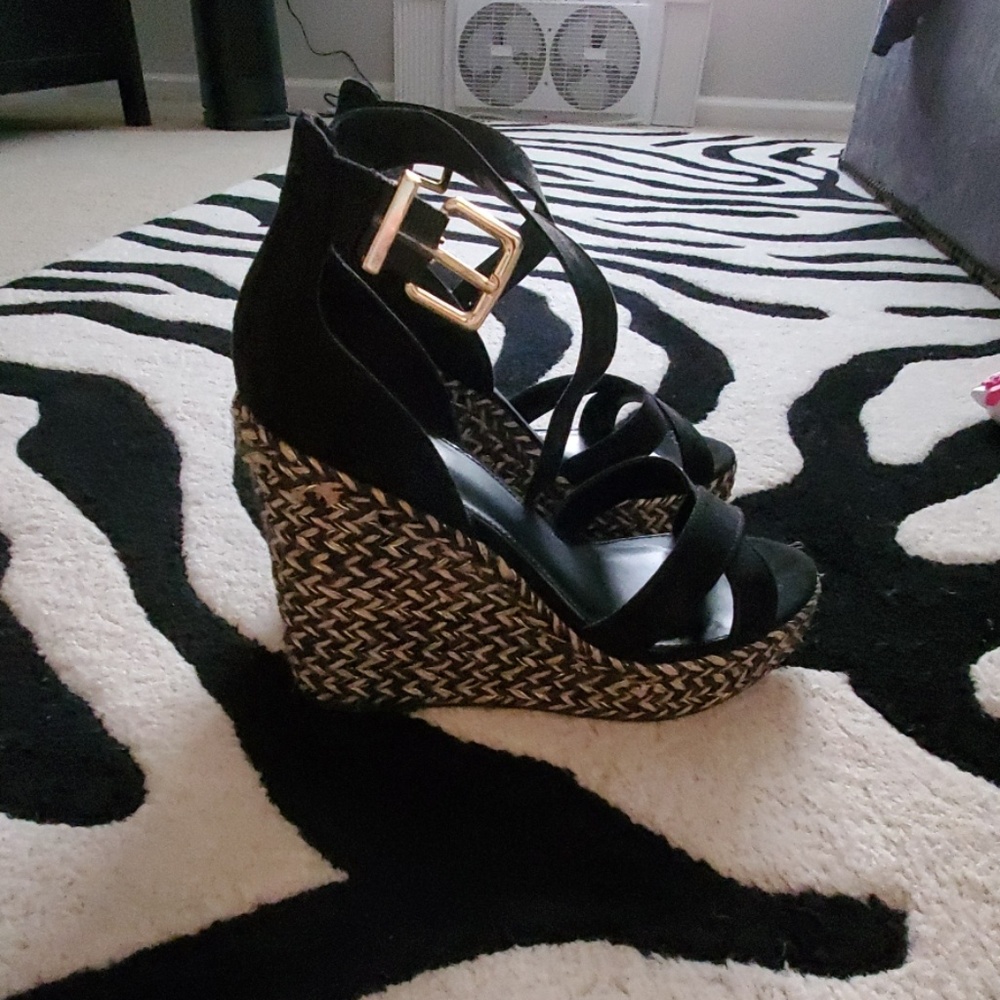 Wedge sandals